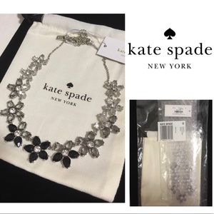 🆕KATE SPADE ♠️-BLACK FLORAL BED OF ROSES NECKLACE
